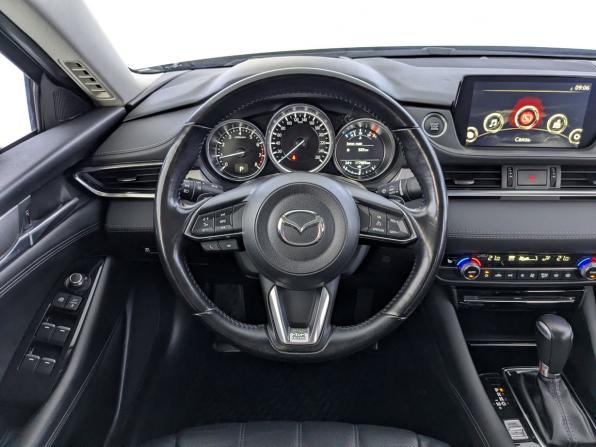 Mazda 6 III (GJ) Рестайлинг 2 с пробегом 2021 года, цена 2 640 000 рублей, 117700 км, седан, Автокод Объявления