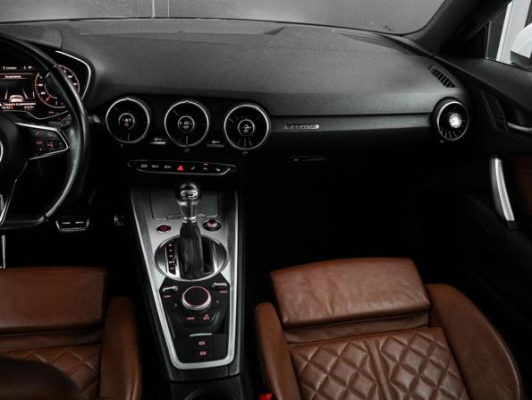 Audi TT III (8S) с пробегом 2015 года, цена 3 190 620 рублей, 93280 км, купе, Автокод Объявления