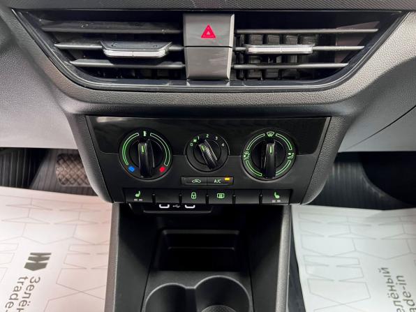 Skoda Rapid II с пробегом 2021 года, цена 1 850 000 рублей, 31876 км, лифтбек, Автокод Объявления