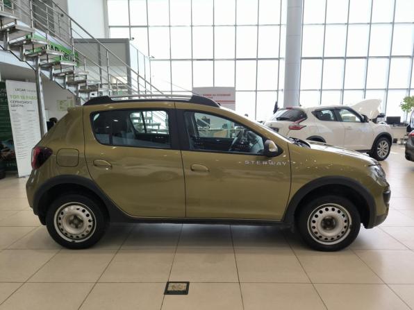 Renault Sandero II с пробегом 2017 года, цена 830 000 рублей, 149542 км, хэтчбек, Автокод Объявления