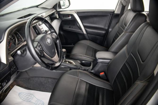 Toyota RAV4 IV (XA40) с пробегом 2014 года, цена 1 969 000 рублей, 202145 км, внедорожник, Автокод Объявления