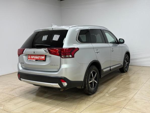 Mitsubishi Outlander III Рестайлинг 2 с пробегом 2018 года, цена 1 650 000 рублей, 239865 км, внедорожник, Автокод Объявления
