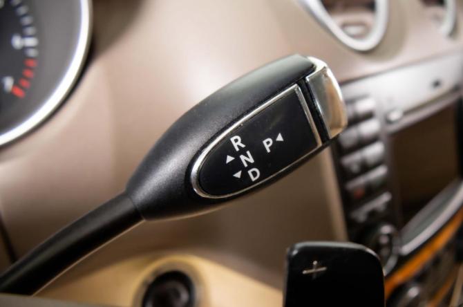 Mercedes-Benz M-Класс II (W164) Рестайлинг с пробегом 2009 года, цена 1 349 000 рублей, 235192 км, внедорожник, Автокод Объявления