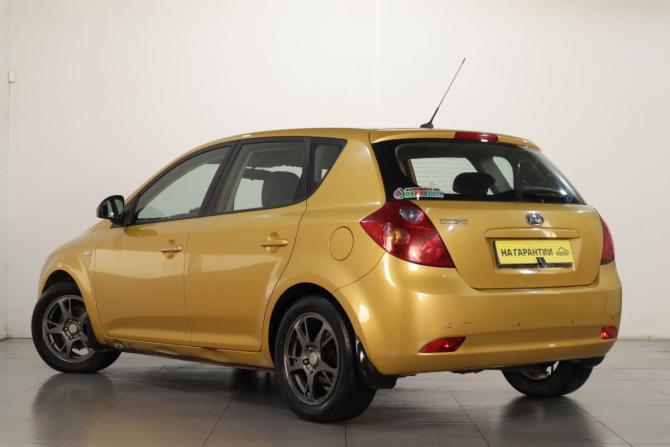 Kia Ceed I с пробегом 2009 года, цена 639 000 рублей, 209000 км, хэтчбек, Автокод Объявления