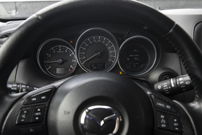 Mazda CX-5 I Рестайлинг с пробегом 2015 года, цена 2 060 000 рублей, 108500 км, внедорожник, Автокод Объявления