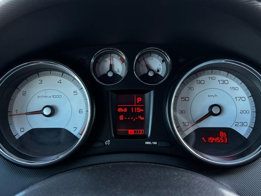 Peugeot 308 I Волгоград  - изображение 11