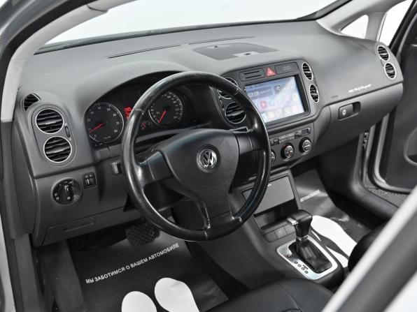 Volkswagen Golf V с пробегом 2006 года, цена 549 000 рублей, 170000 км, хэтчбек, Автокод Объявления