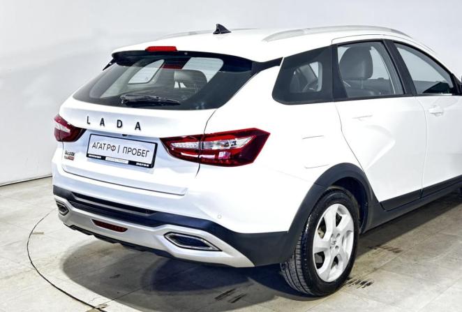 Lada (ВАЗ) Vesta I Рестайлинг (NG) с пробегом 2024 года, цена 1 490 000 рублей, 43794 км, универсал, Автокод Объявления