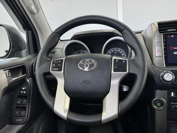 Toyota Land Cruiser Prado 150 Series с пробегом 2012 года, цена 2 799 000 рублей, 225000 км, внедорожник, Автокод Объявления