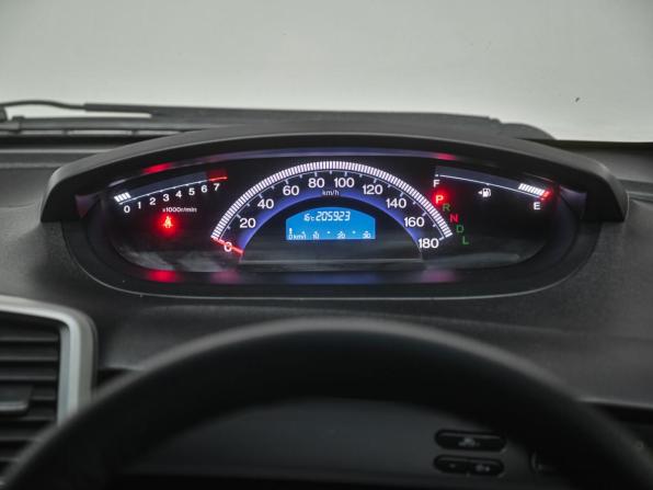 Honda Freed I Рестайлинг с пробегом 2012 года, цена 1 099 000 рублей, 205923 км, компактвэн, Автокод Объявления