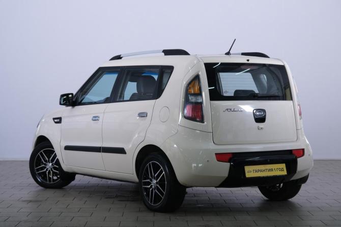 Kia Soul I с пробегом 2010 года, цена 949 000 рублей, 184500 км, хэтчбек, Автокод Объявления