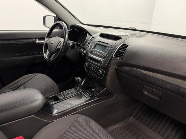 Kia Sorento II Рестайлинг с пробегом 2018 года, цена 1 699 000 рублей, 224512 км, внедорожник, Автокод Объявления
