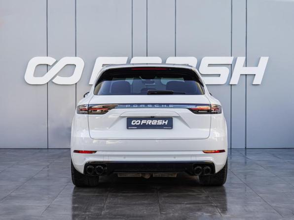 Porsche Cayenne III с пробегом 2018 года, цена 5 380 000 рублей, 130684 км, внедорожник, Автокод Объявления