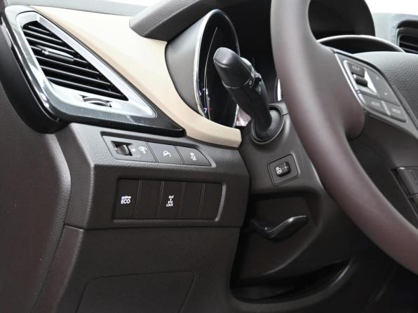 Hyundai Santa Fe III с пробегом 2013 года, цена 1 449 000 рублей, 117000 км, внедорожник, Автокод Объявления