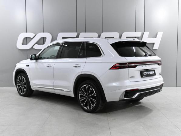 Geely Monjaro I Рестайлинг 2 с пробегом 2025 года, цена 3 949 000 рублей, 20965 км, внедорожник, Автокод Объявления