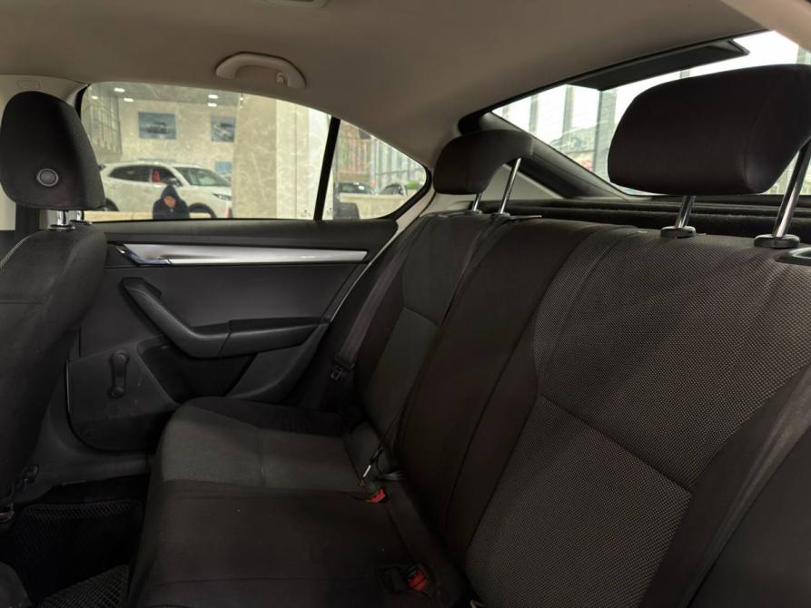 Skoda Octavia III (A7) Ростов-на-Дону  - изображение 10