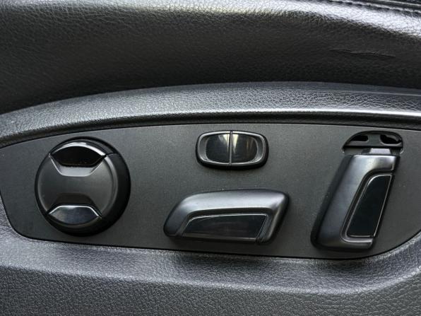 Volkswagen Touareg II с пробегом 2012 года, цена 1 919 000 рублей, 195420 км, внедорожник, Автокод Объявления