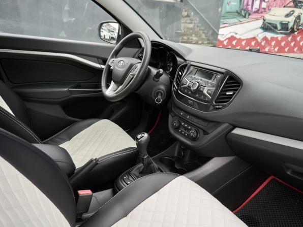 Lada (ВАЗ) Vesta I с пробегом 2021 года, цена 898 000 рублей, 143564 км, седан, Автокод Объявления