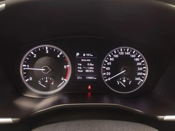 Hyundai Santa Fe IV с пробегом 2018 года, цена 2 400 000 рублей, 170581 км, внедорожник, Автокод Объявления