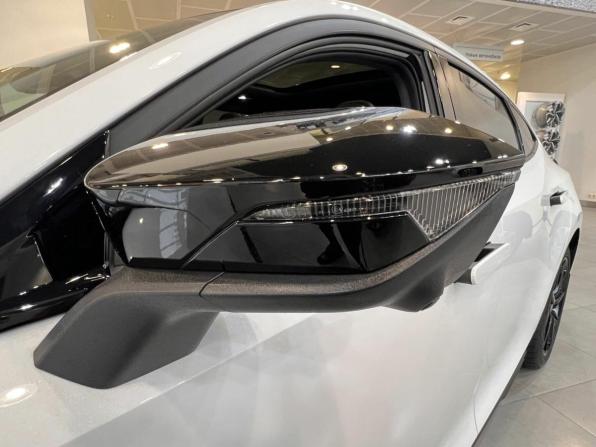 Новый Changan UNI-V I 2024 года, цена 3 457 620 рублей, лифтбек, Автокод Объявления