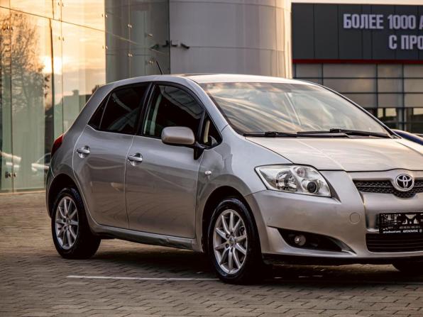 Toyota Auris I с пробегом 2007 года, цена 695 000 рублей, 234000 км, хэтчбек, Автокод Объявления