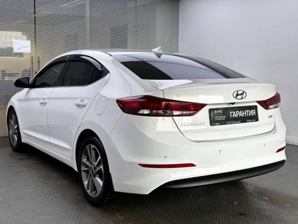 Hyundai Elantra VI (AD) с пробегом 2017 года, цена 1 590 000 рублей, 119601 км, седан, Автокод Объявления