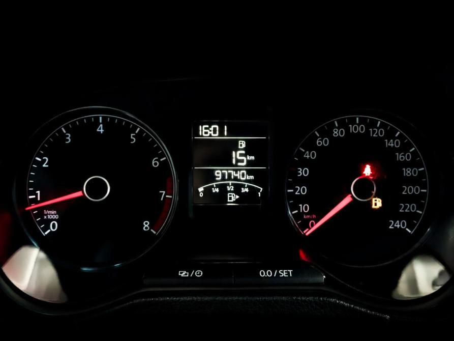 Volkswagen Polo V Рестайлинг Санкт-Петербург  - изображение 13