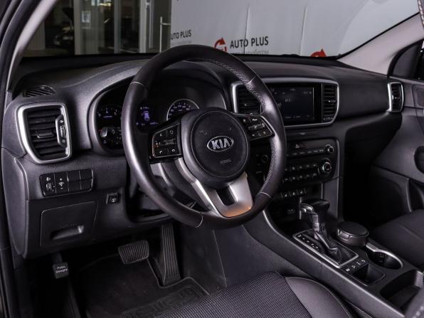 Kia Sportage IV Рестайлинг с пробегом 2019 года, цена 1 845 000 рублей, 181000 км, внедорожник, Автокод Объявления