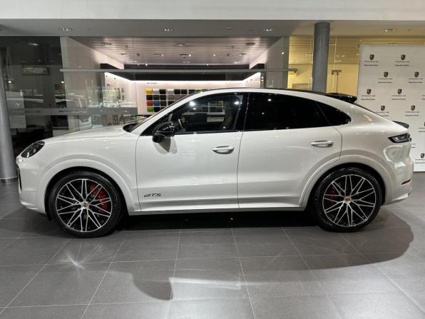 Porsche Cayenne III Рестайлинг с пробегом 2026 года, цена 25 490 000 рублей, 332 км, внедорожник, Автокод Объявления