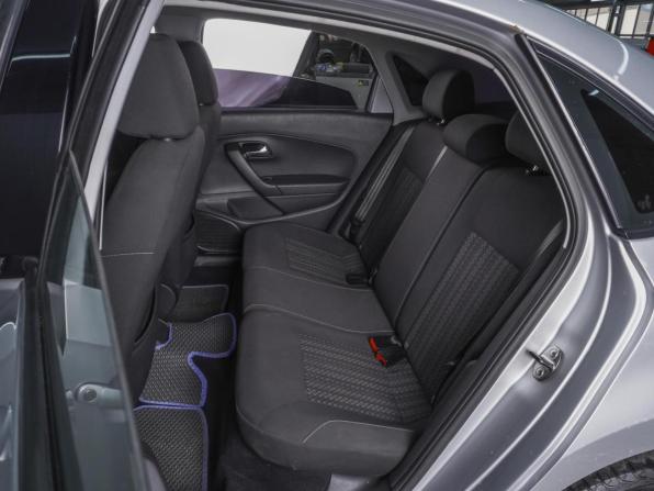 Volkswagen Polo V Рестайлинг с пробегом 2017 года, цена 999 000 рублей, 139535 км, седан, Автокод Объявления