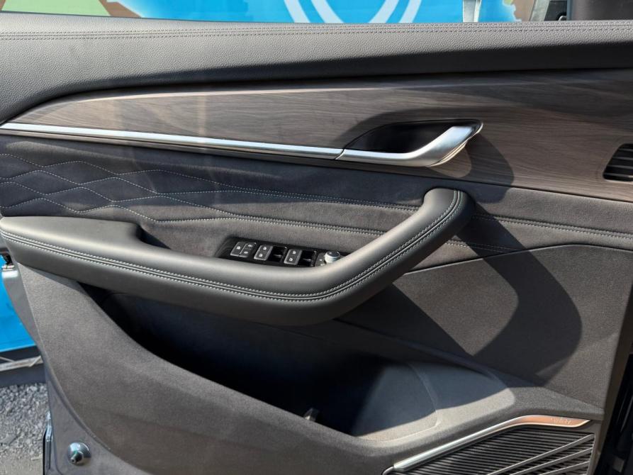 Geely Monjaro I Набережные Челны  - изображение 20