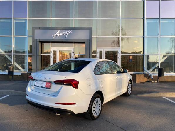 Skoda Rapid II с пробегом 2020 года, цена 1 315 000 рублей, 101566 км, лифтбек, Автокод Объявления