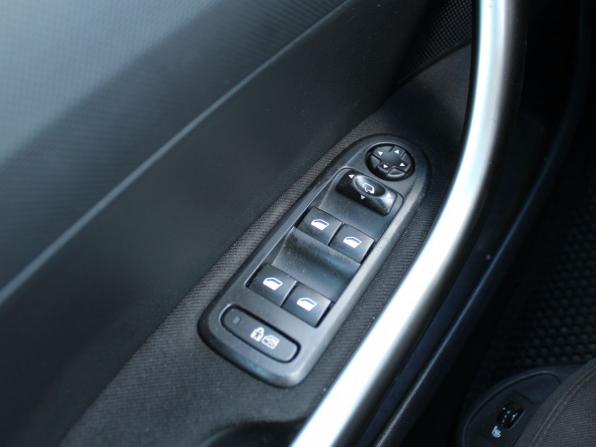 Peugeot 308 I Рестайлинг с пробегом 2011 года, цена 599 000 рублей, 159163 км, хэтчбек, Автокод Объявления