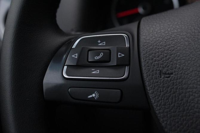 Volkswagen Tiguan I Рестайлинг с пробегом 2016 года, цена 1 690 000 рублей, 165353 км, внедорожник, Автокод Объявления