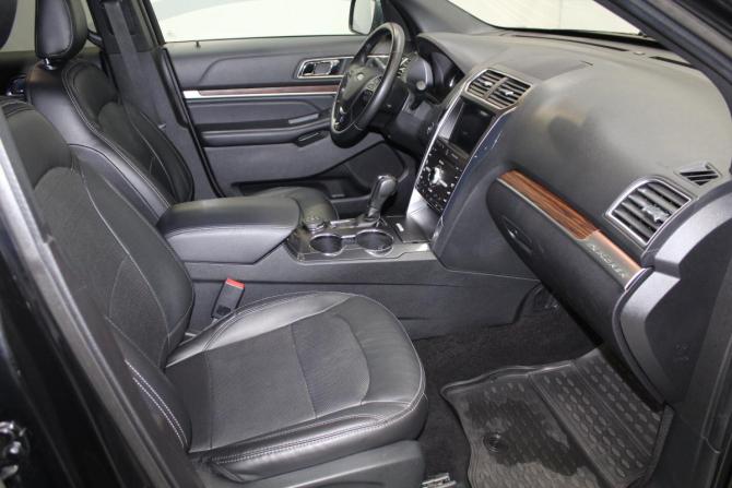 Ford Explorer V Рестайлинг 2 с пробегом 2019 года, цена 2 909 000 рублей, 188797 км, внедорожник, Автокод Объявления