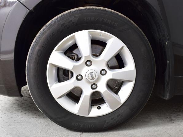 Nissan Tiida I Рестайлинг с пробегом 2011 года, цена 749 999 рублей, 132488 км, седан, Автокод Объявления
