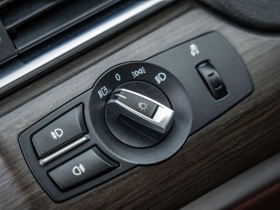 BMW 5 серии VI (F10/F11/F07) Волгоград  - изображение 17
