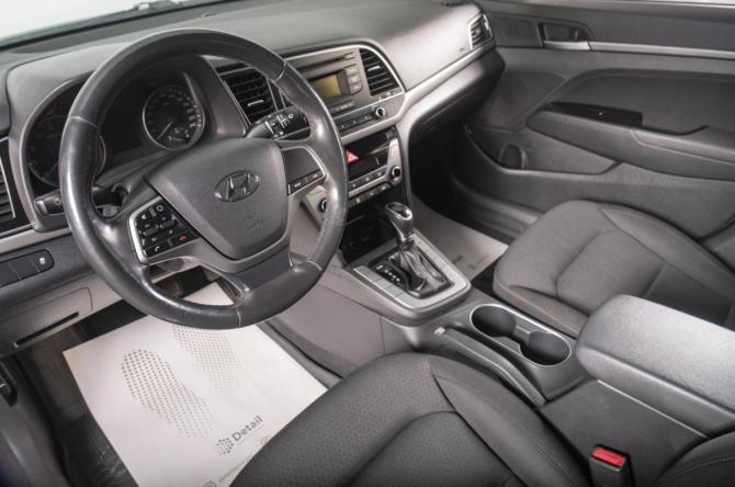 Hyundai Elantra VI (AD) с пробегом 2017 года, цена 1 399 000 рублей, 121500 км, седан, Автокод Объявления
