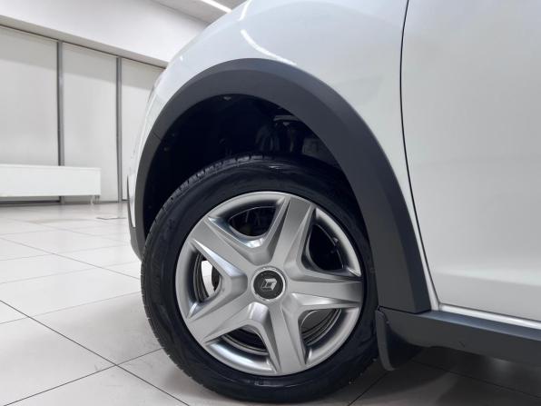 Renault Sandero II Рестайлинг с пробегом 2019 года, цена 1 190 000 рублей, 85548 км, хэтчбек, Автокод Объявления