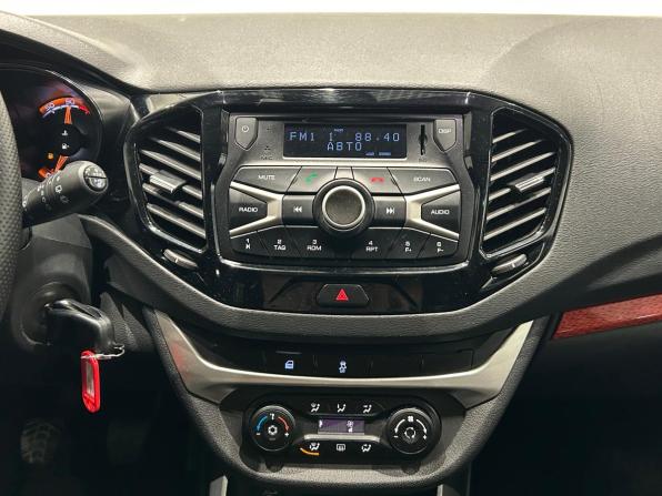 Lada (ВАЗ) Vesta I с пробегом 2019 года, цена 1 099 000 рублей, 112987 км, универсал, Автокод Объявления