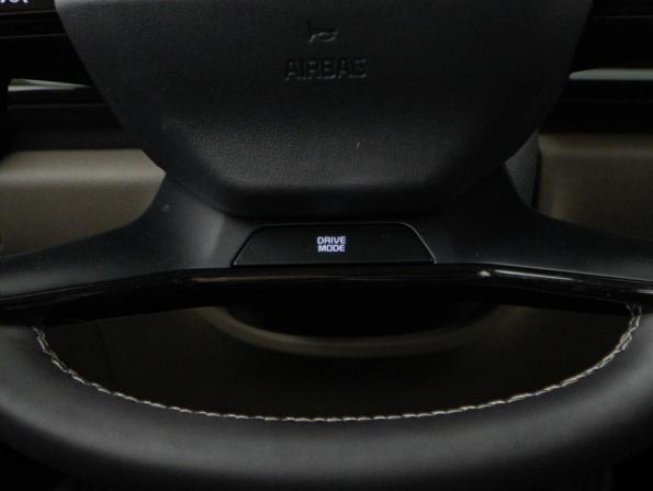 Kia Carnival IV Рестайлинг с пробегом 2025 года, цена 7 083 055 рублей, 12598 км, минивэн, Автокод Объявления