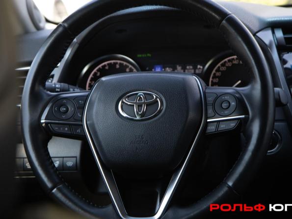 Toyota Camry VIII (XV70) с пробегом 2019 года, цена 2 738 000 рублей, 114463 км, седан, Автокод Объявления