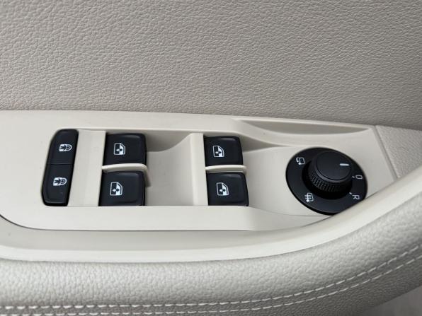 Skoda Superb III Рестайлинг с пробегом 2020 года, цена 2 399 000 рублей, 158134 км, лифтбек, Автокод Объявления