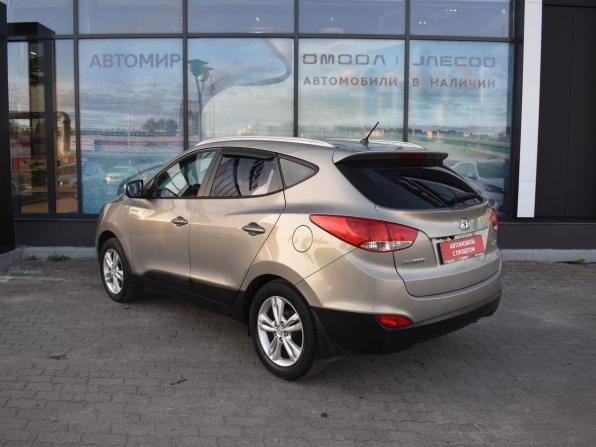 Hyundai ix35 I с пробегом 2010 года, цена 960 000 рублей, 136097 км, внедорожник, Автокод Объявления