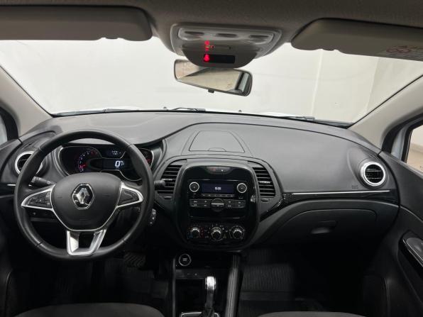 Renault Kaptur I Рестайлинг с пробегом 2021 года, цена 1 750 000 рублей, 31000 км, внедорожник, Автокод Объявления