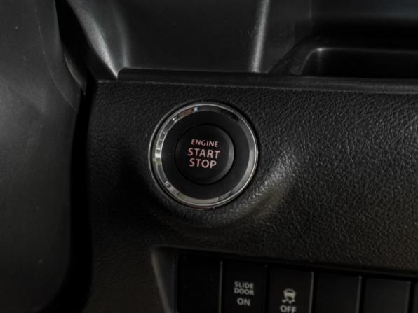Suzuki Solio III с пробегом 2016 года, цена 884 000 рублей, 177462 км, микровэн, Автокод Объявления
