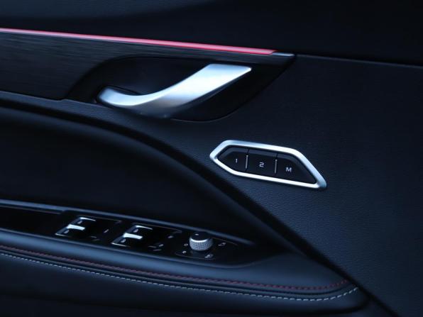 Geely Tugella I Рестайлинг с пробегом 2023 года, цена 3 300 000 рублей, 38192 км, внедорожник, Автокод Объявления