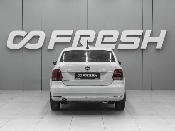 Volkswagen Polo V Рестайлинг с пробегом 2018 года, цена 1 280 000 рублей, 117329 км, седан, Автокод Объявления