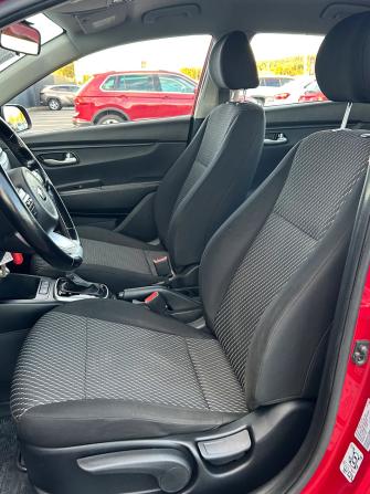 Kia Rio IV с пробегом 2018 года, цена 1 630 000 рублей, 62650 км, хэтчбек, Автокод Объявления