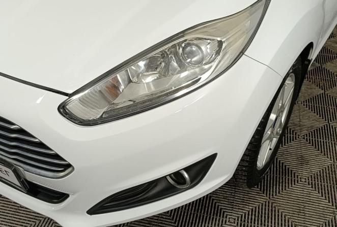 Ford Fiesta Mk6 Рестайлинг с пробегом 2015 года, цена 900 000 рублей, 74974 км, хэтчбек, Автокод Объявления